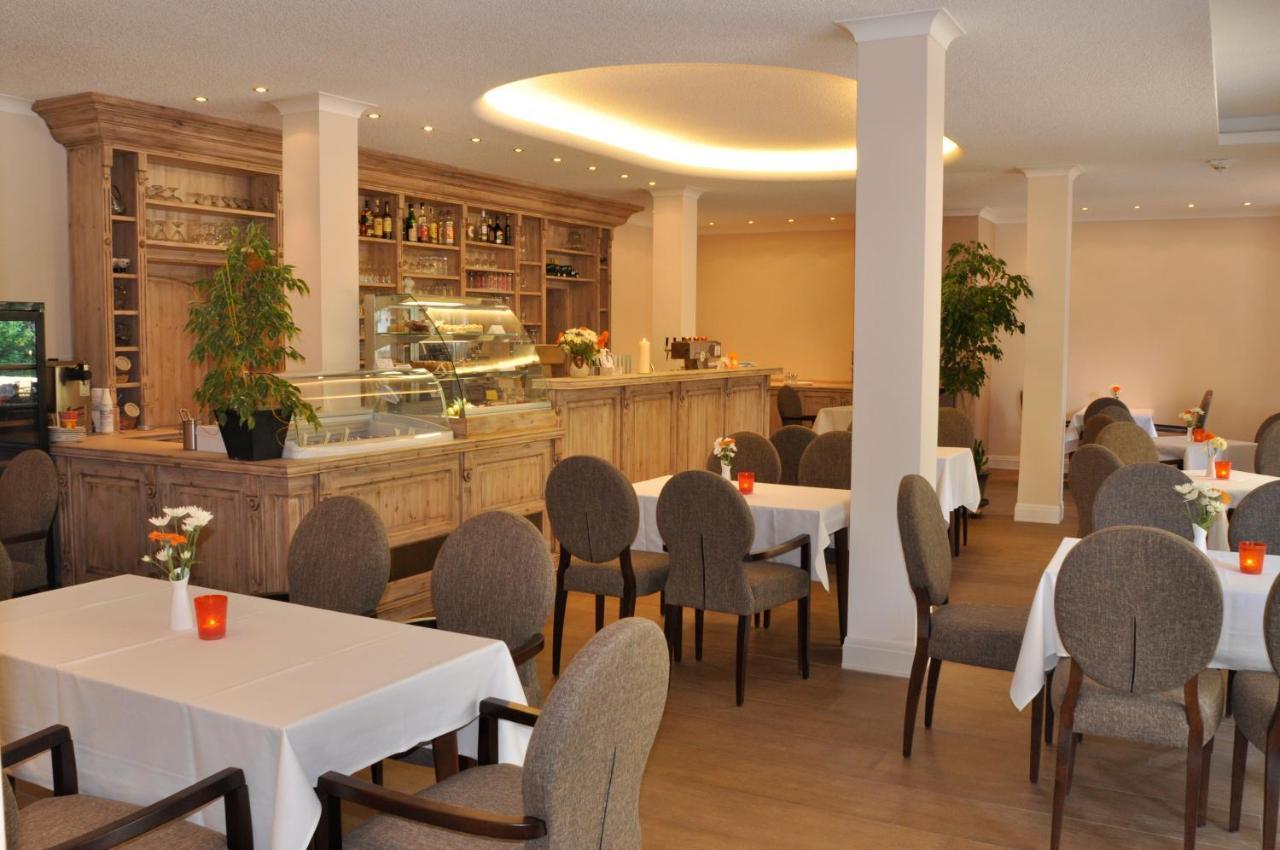 Hotel Karl'S Burg Kolpinsee Ngoại thất bức ảnh