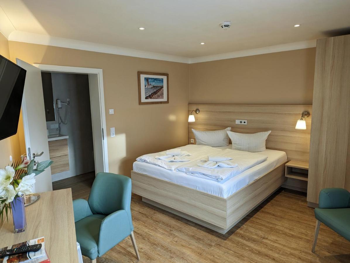 Hotel Karl'S Burg Kolpinsee Ngoại thất bức ảnh
