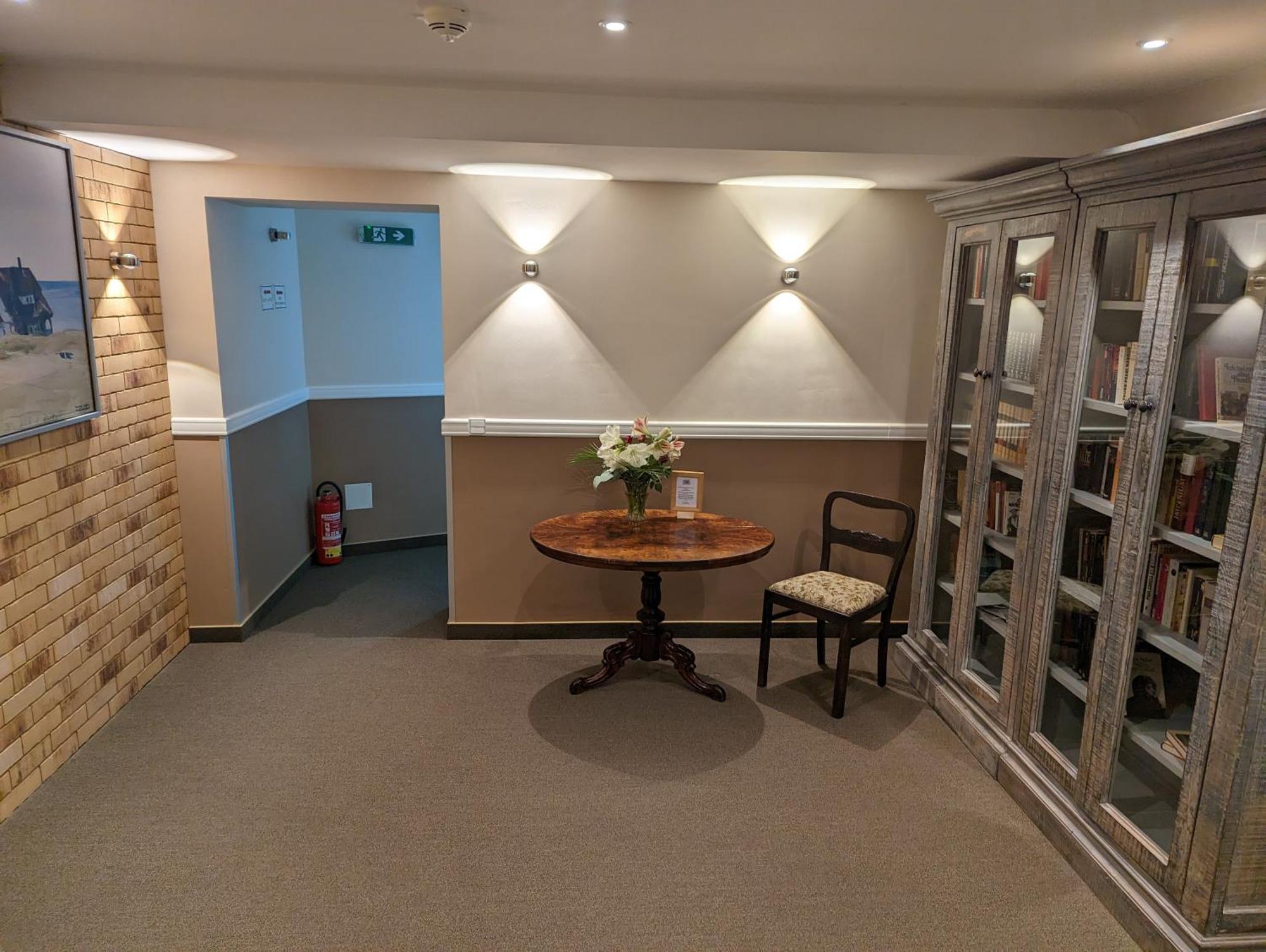 Hotel Karl'S Burg Kolpinsee Ngoại thất bức ảnh
